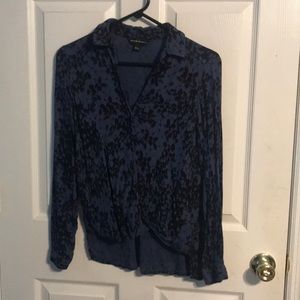 Long sleeve black and blue blouse